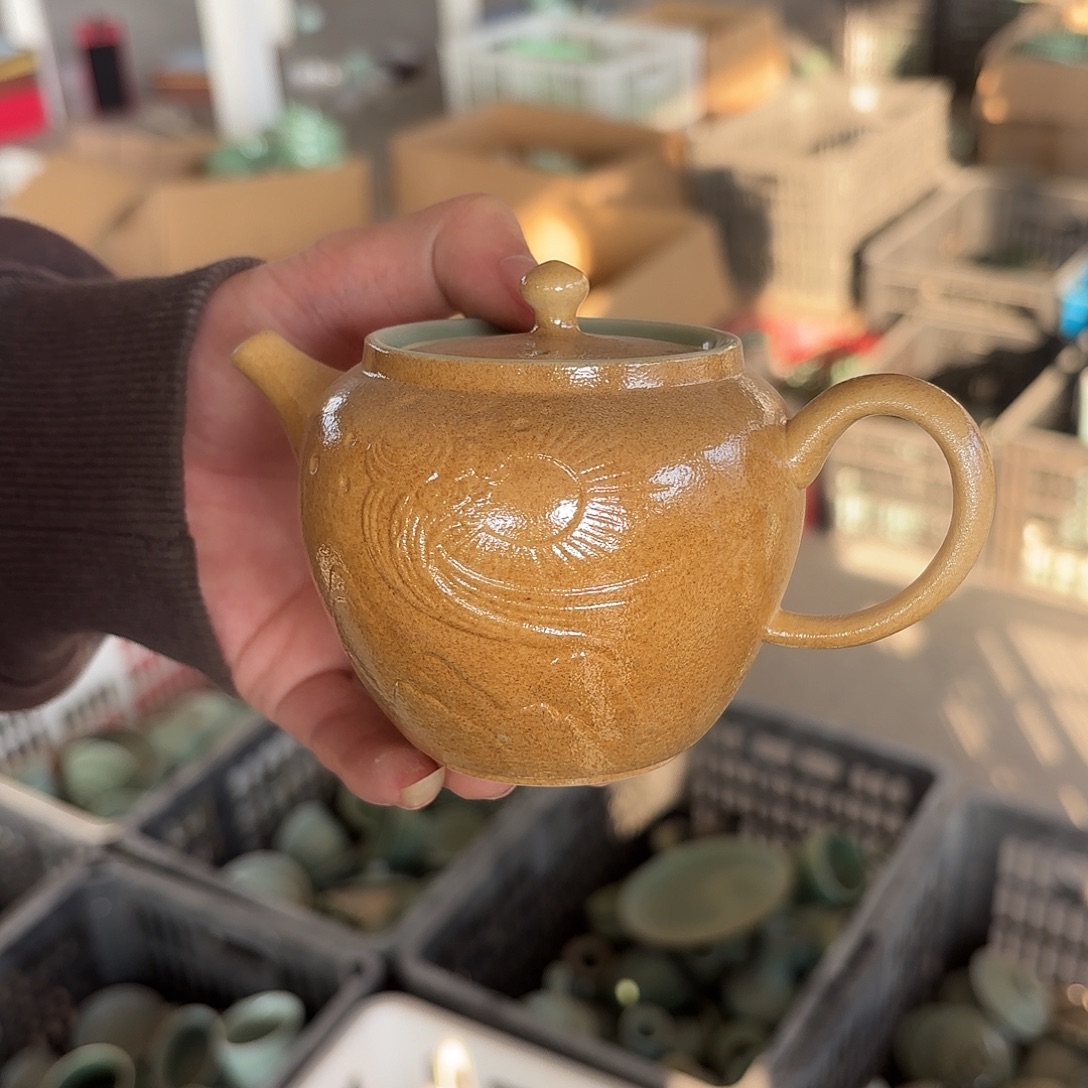 龙泉云间青瓷小米茶器