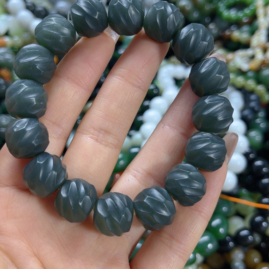 未镶嵌手链和田玉