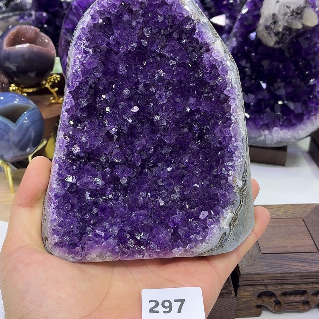 水晶未镶嵌大型摆件（非配饰）