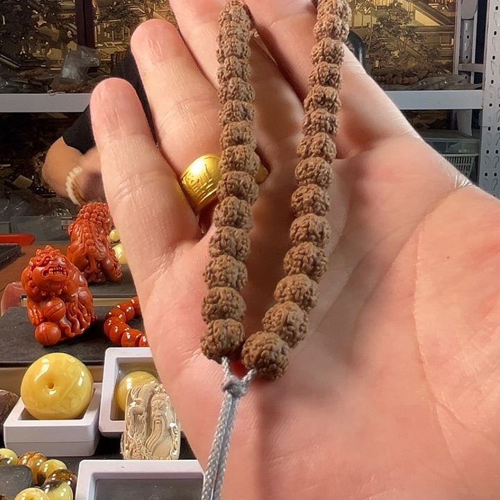 金刚菩提吊坠花王手持