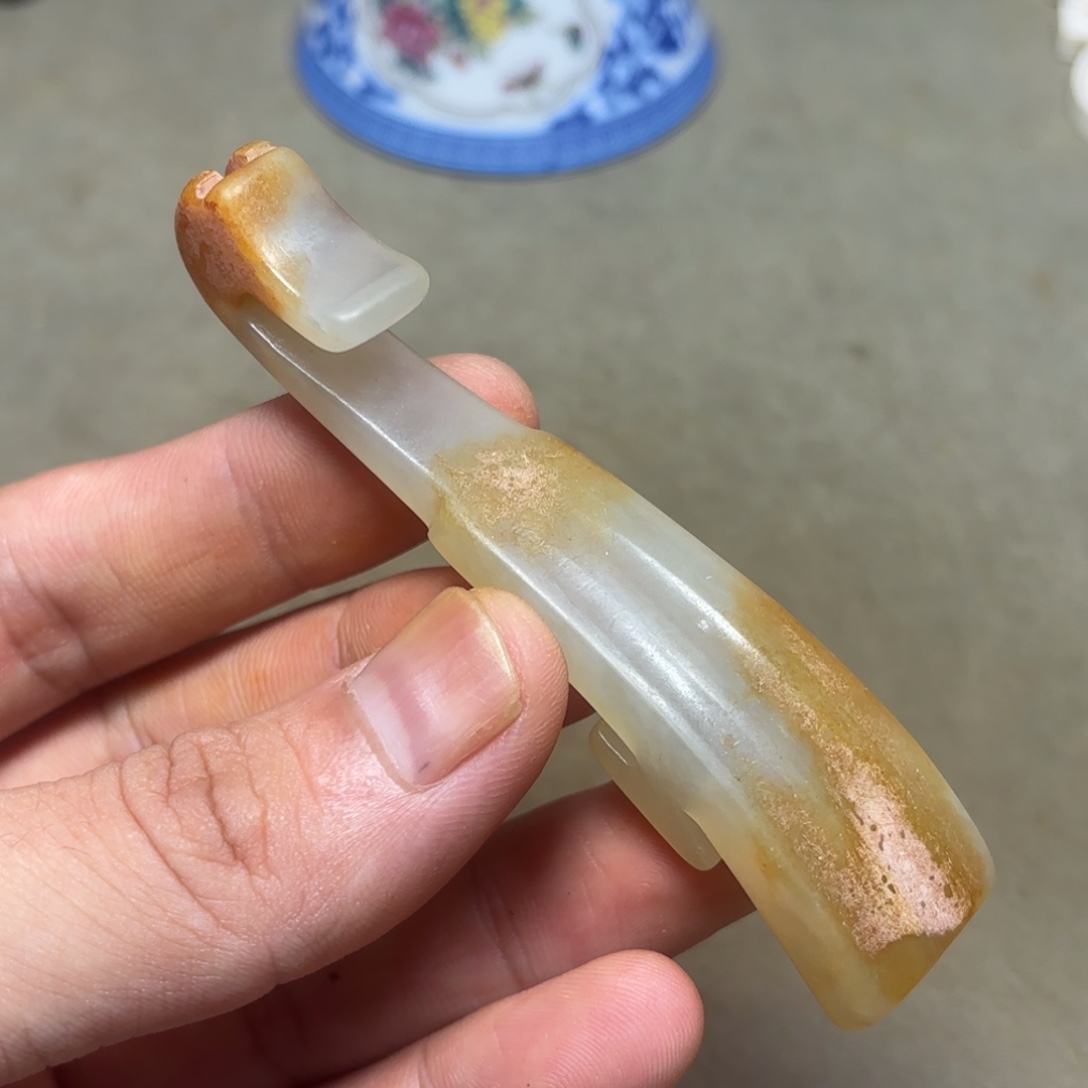 这个物件很老气啊