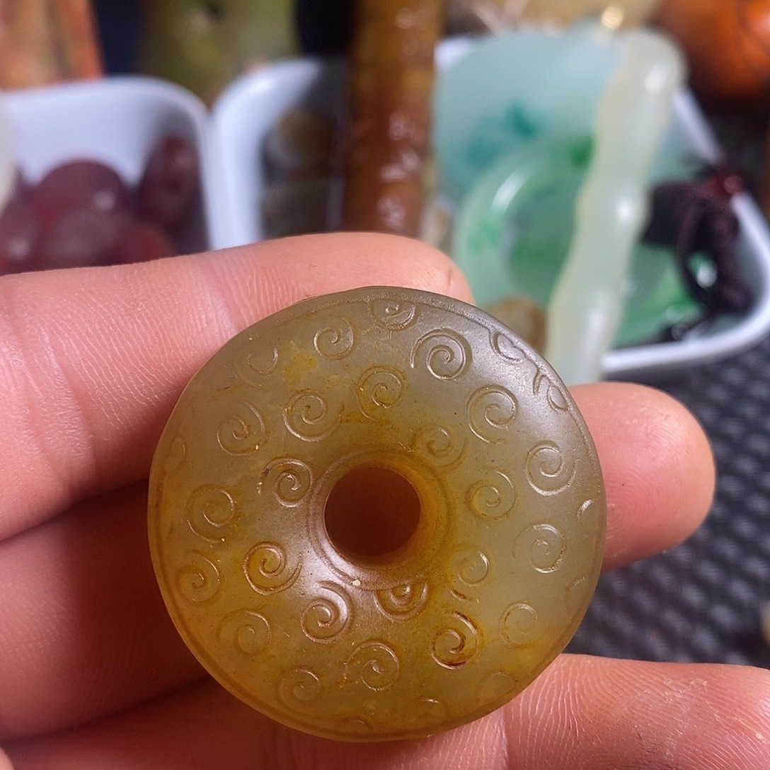 蛇纹石玉合金颈饰