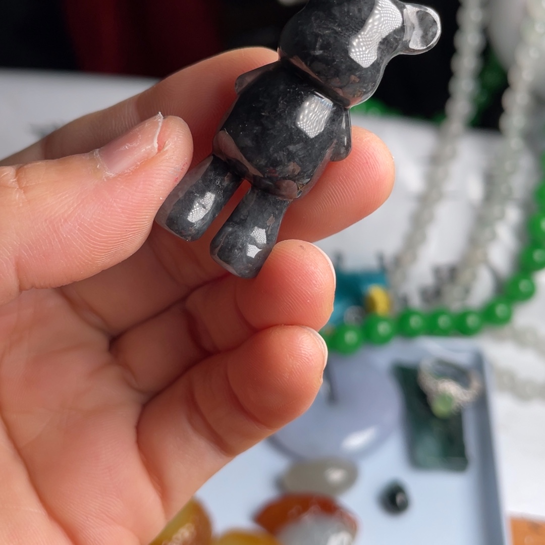 翡翠散珠冰翡翠乌鸡