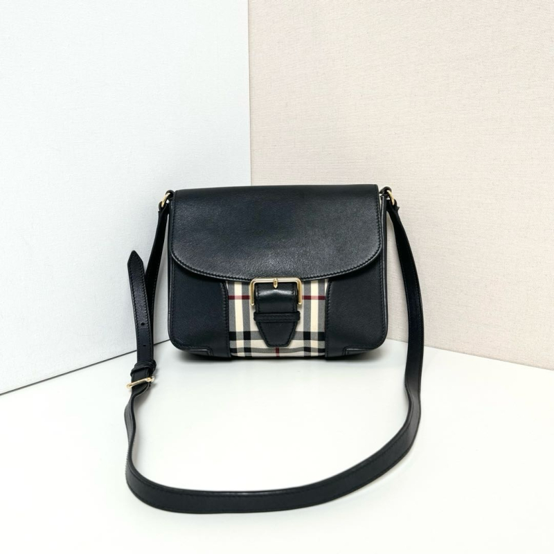 95新 BURBERRY/博柏利 98新Burberry黑邮差小号格纹翻盖S48053993