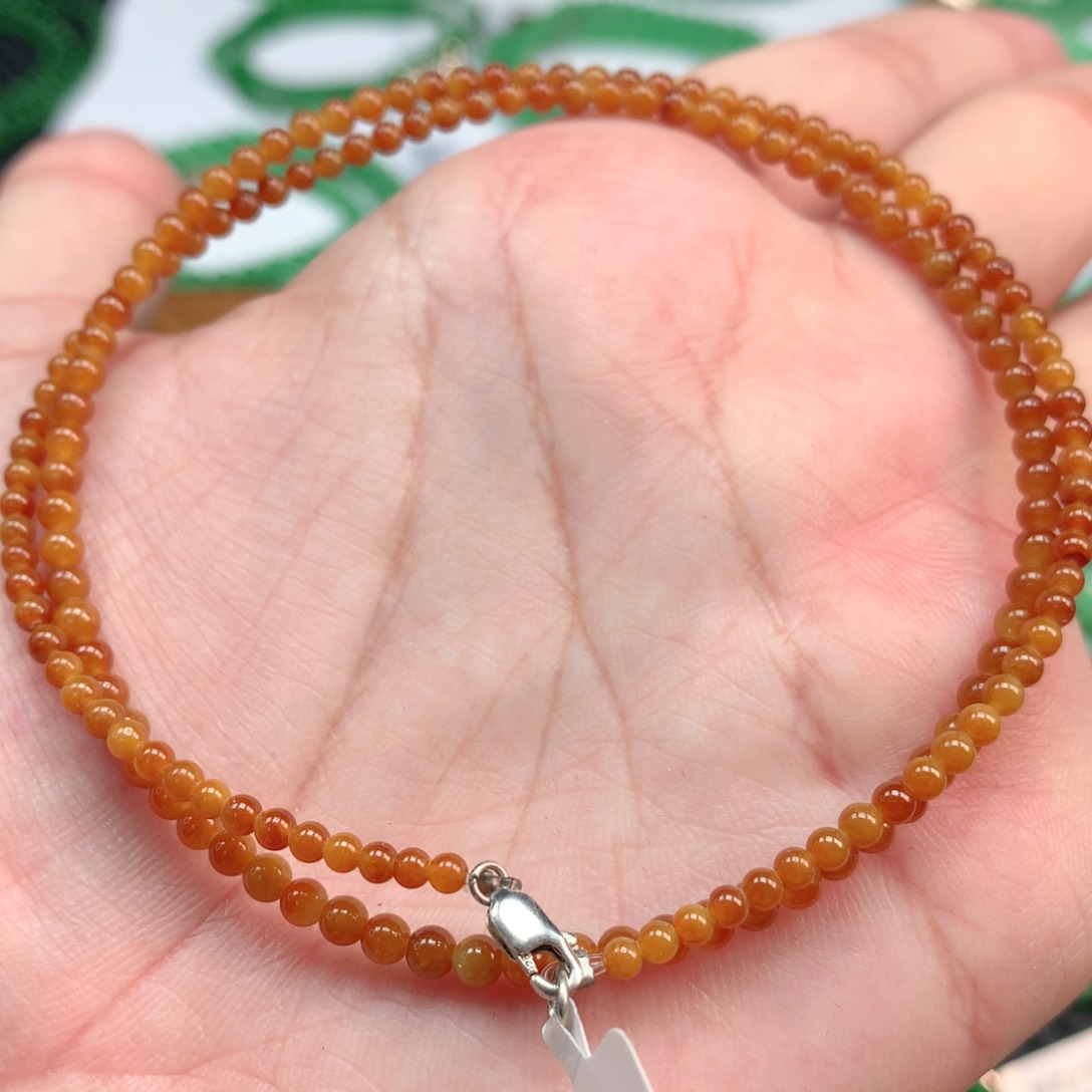 翡翠手链未镶嵌翡翠