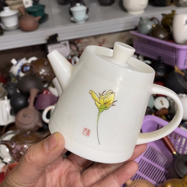 陶瓷艺术品及陶瓷制品