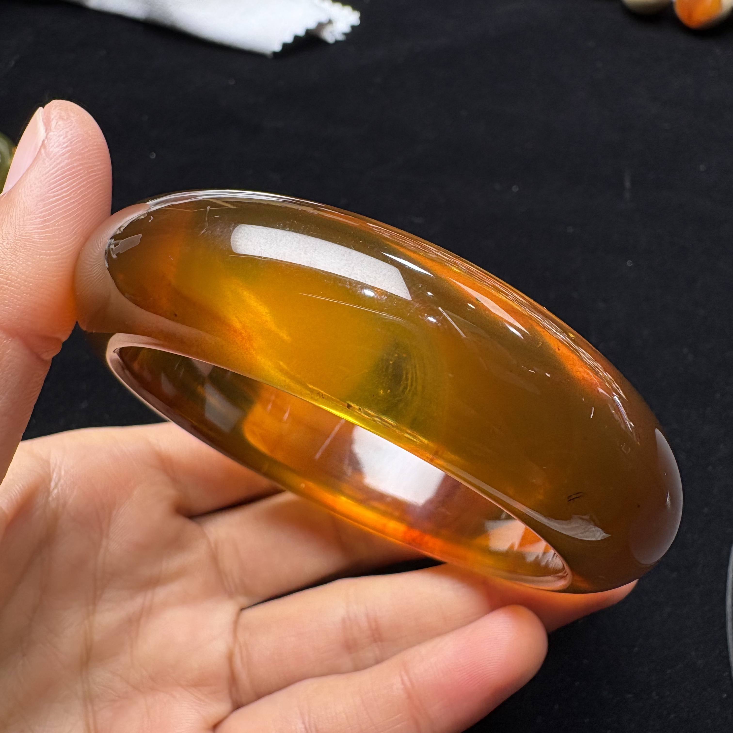 【小伊琥珀】57圈口手镯、无镯心