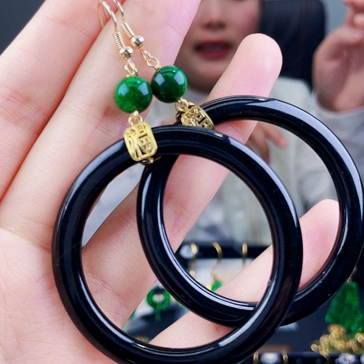 翡翠耳饰未镶嵌饰品