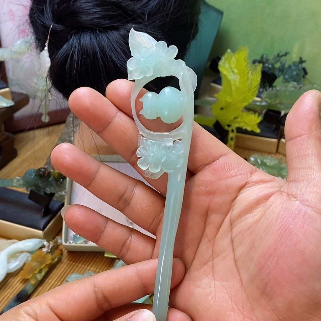 蛇纹石玉发簪未镶嵌方**干