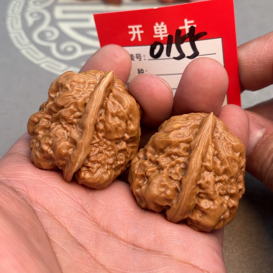 文玩核桃吊坠文玩