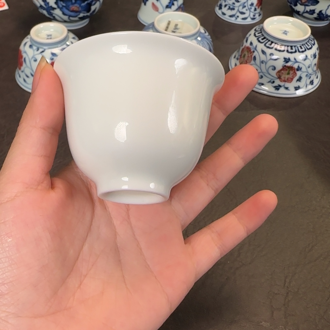 景德镇瓷器铃铛杯