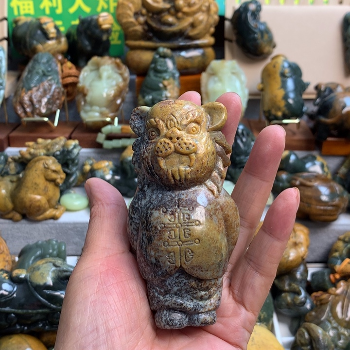 岫岩河磨玉（透闪石质玉）手把件未镶嵌好****双