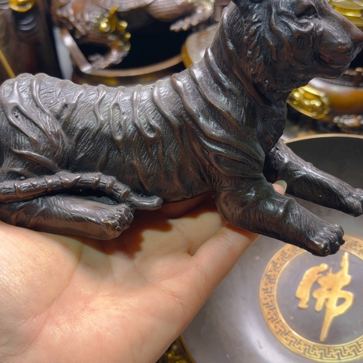 铜器摆件收收藏藏