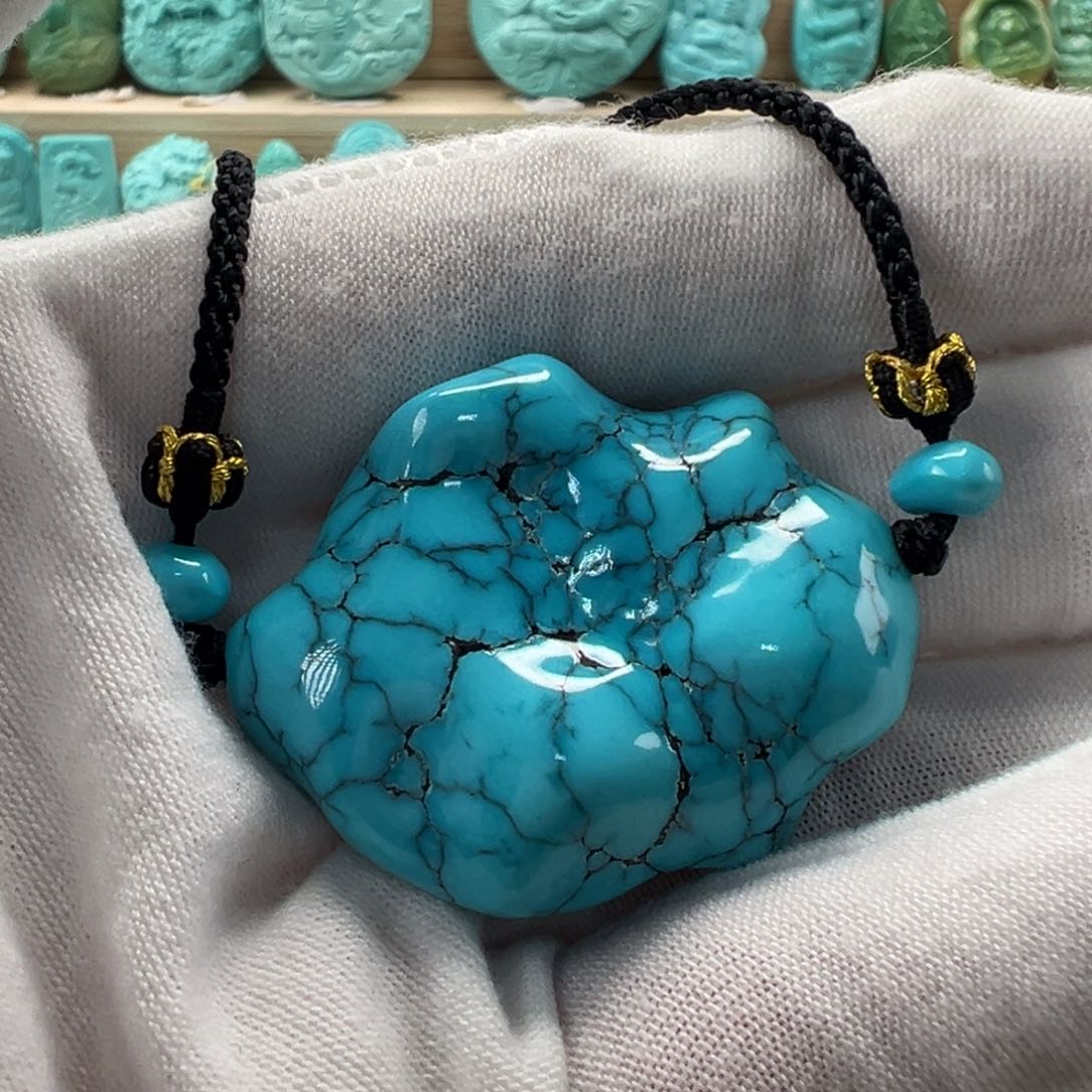 未镶嵌绿松石随形32mm