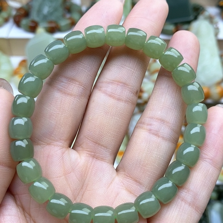 手串未镶嵌透闪石质玉