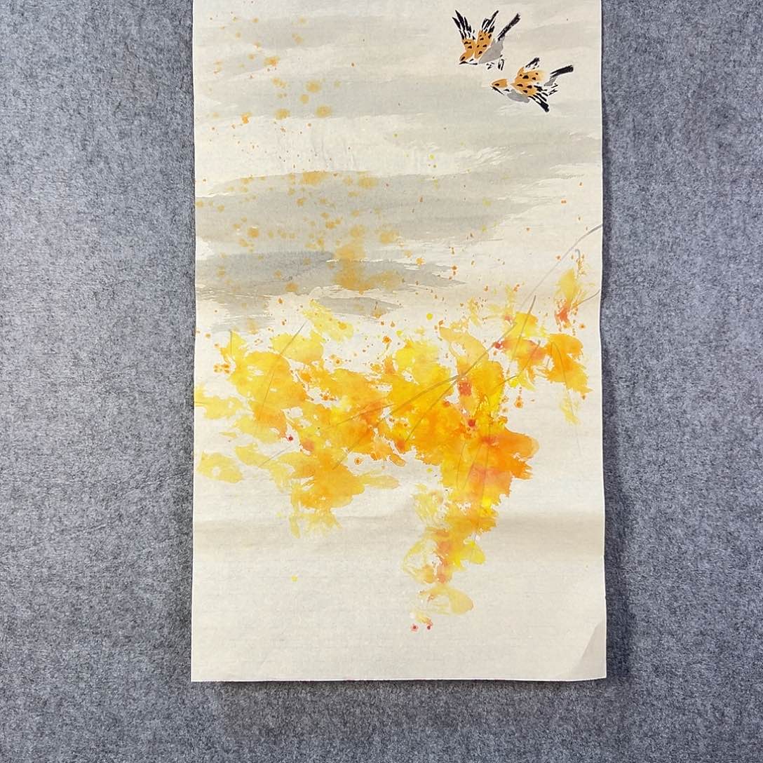 国画349 花鸟在此处飞翔也不太