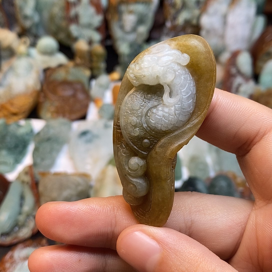 定制翡翠未镶嵌特色09