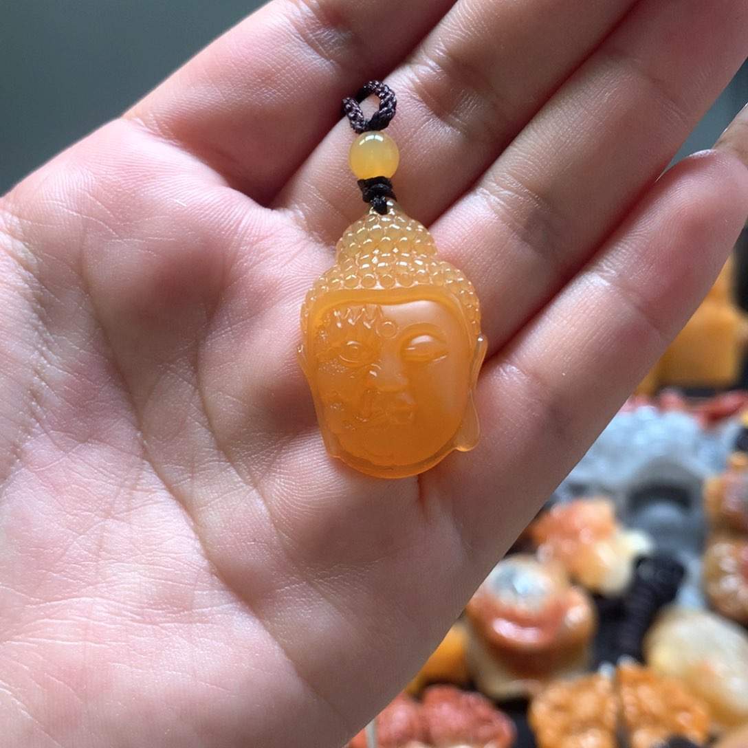 石英质玉（黄龙玉）未镶嵌挂件