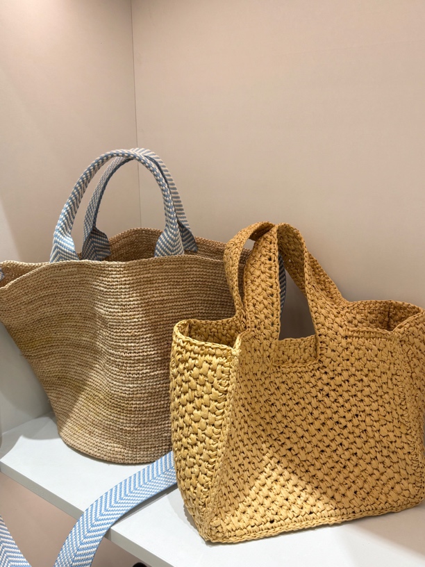 非洲拉菲草单肩斜挎包马特草休闲时尚韩饭ins风