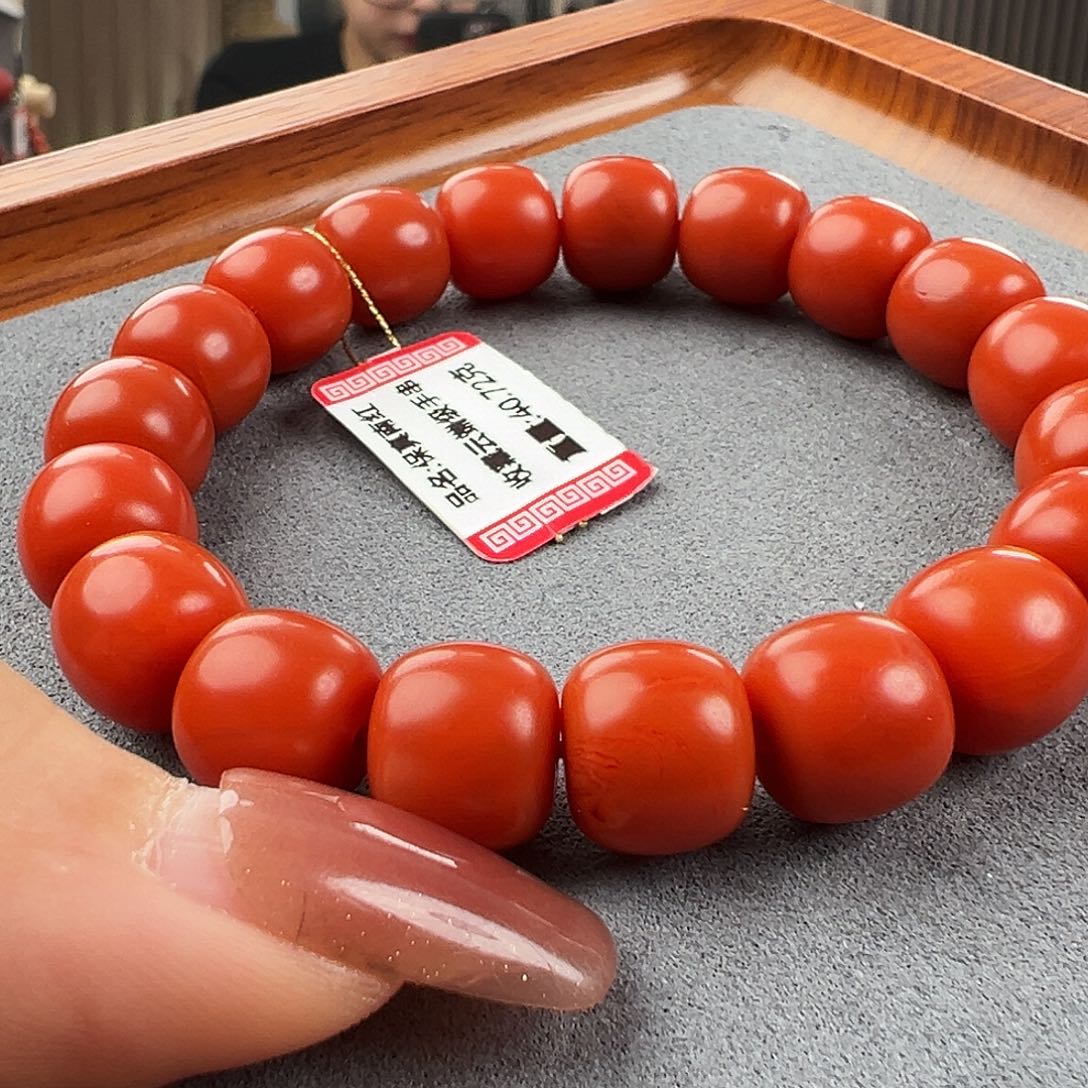 南红玛瑙手串未镶嵌