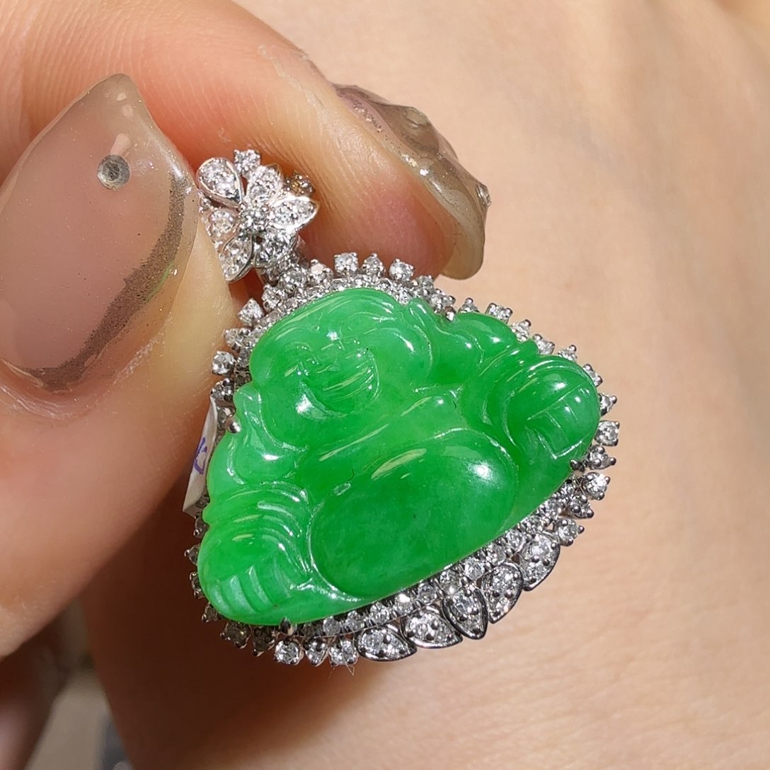 翡翠吊坠(不含链)18K金镶嵌