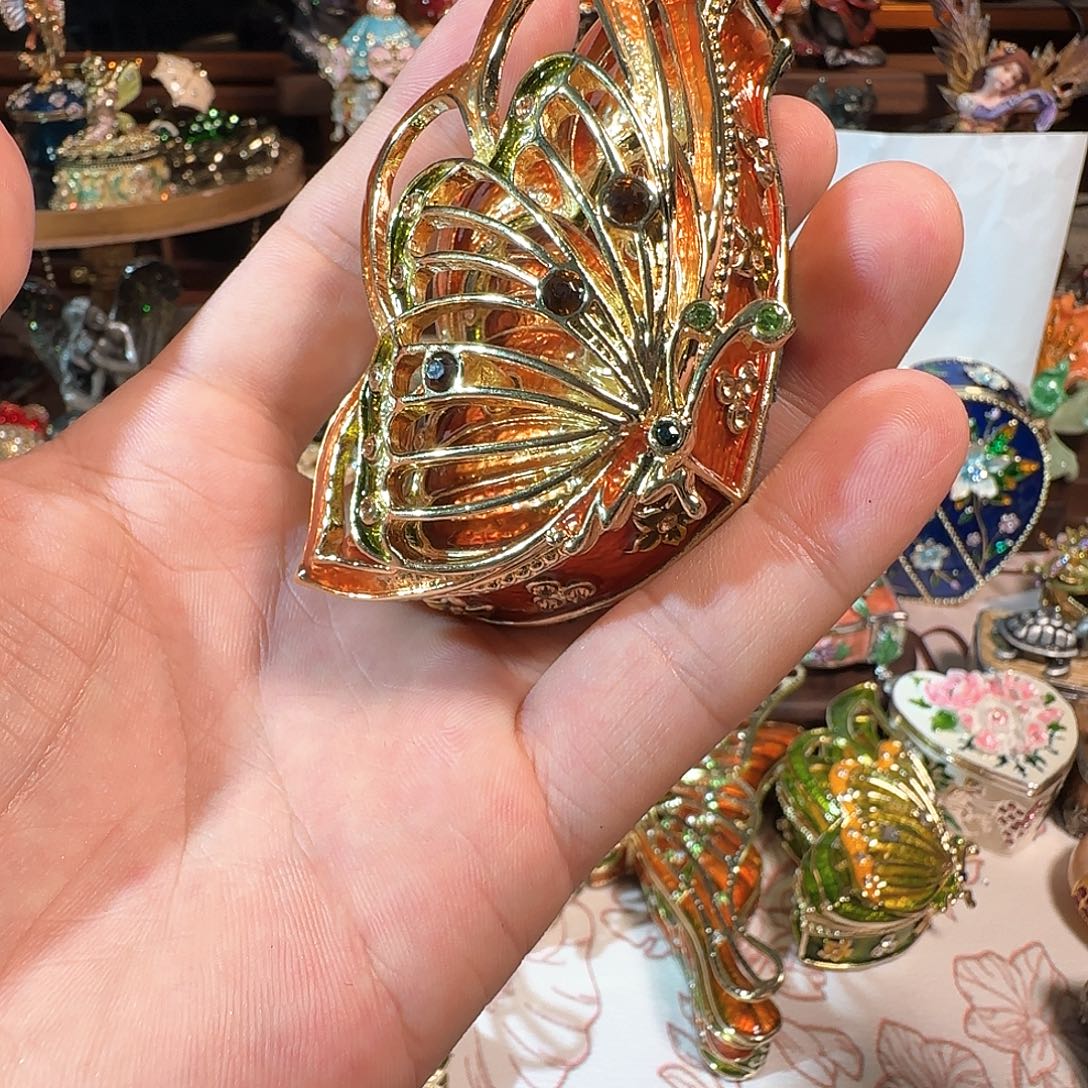 手工制品请勿吹毛求疵