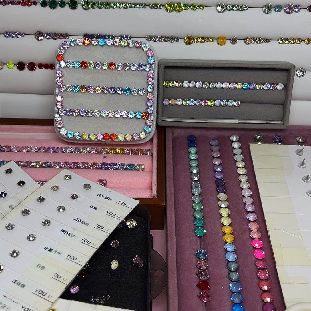 琉璃纯铜合金耳钉