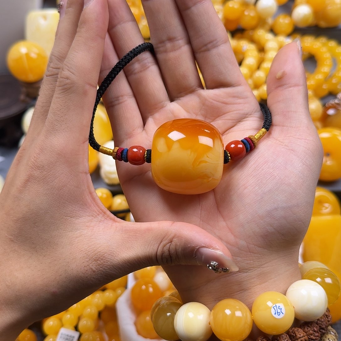 琥珀珠宝奇石未镶嵌墩子