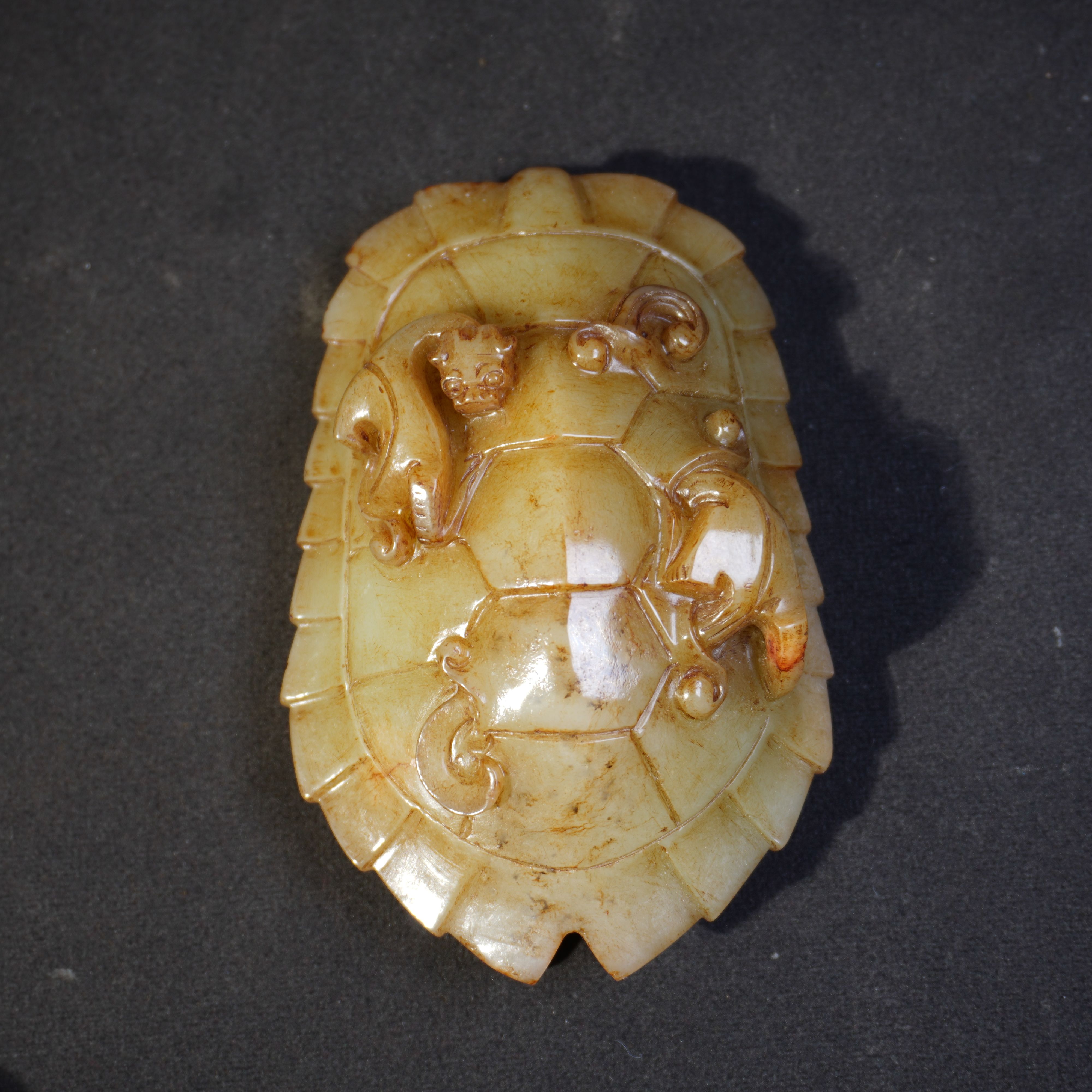 4SZ4 明 和田玉龟甲摆件