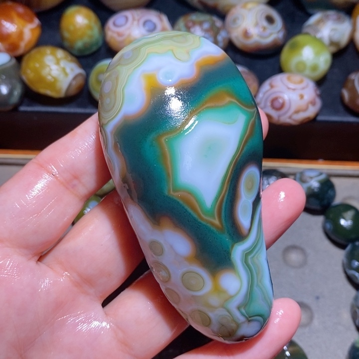 未镶嵌玛瑙/玉髓珠宝半成品31