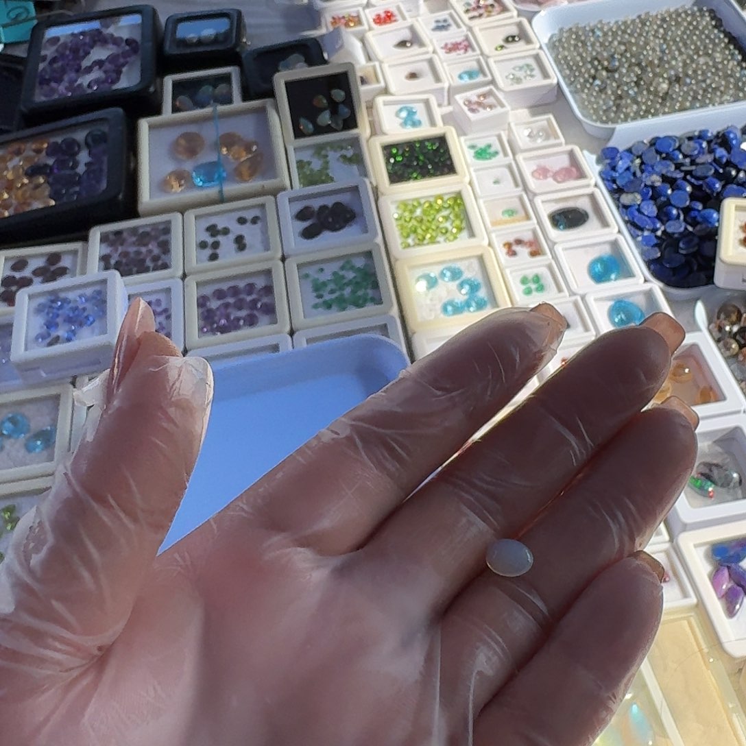 -***W紫晶未镶嵌颈饰白