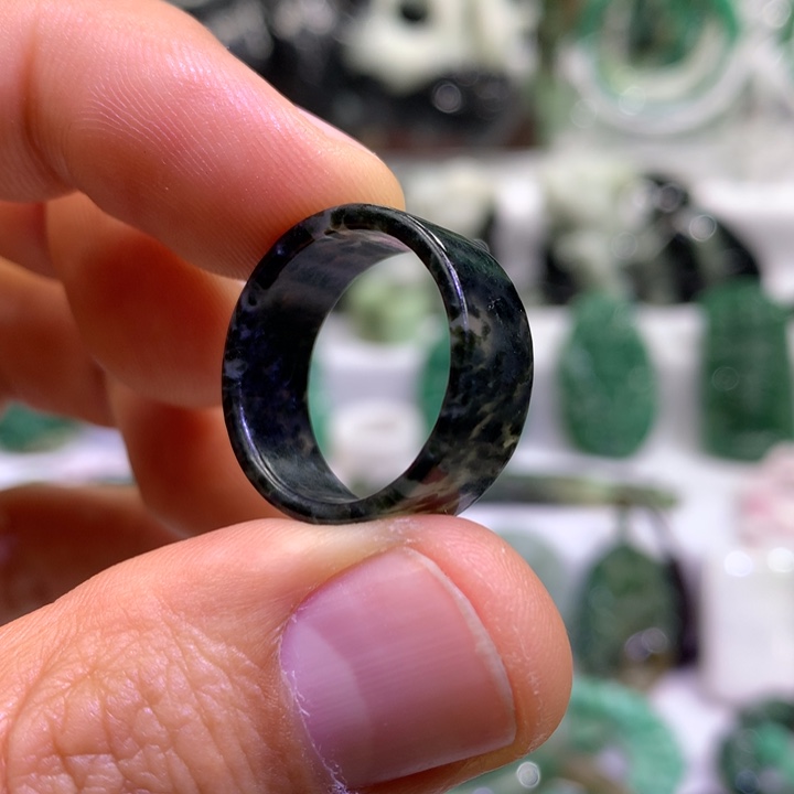 独山玉未镶嵌戒圈19.2内径