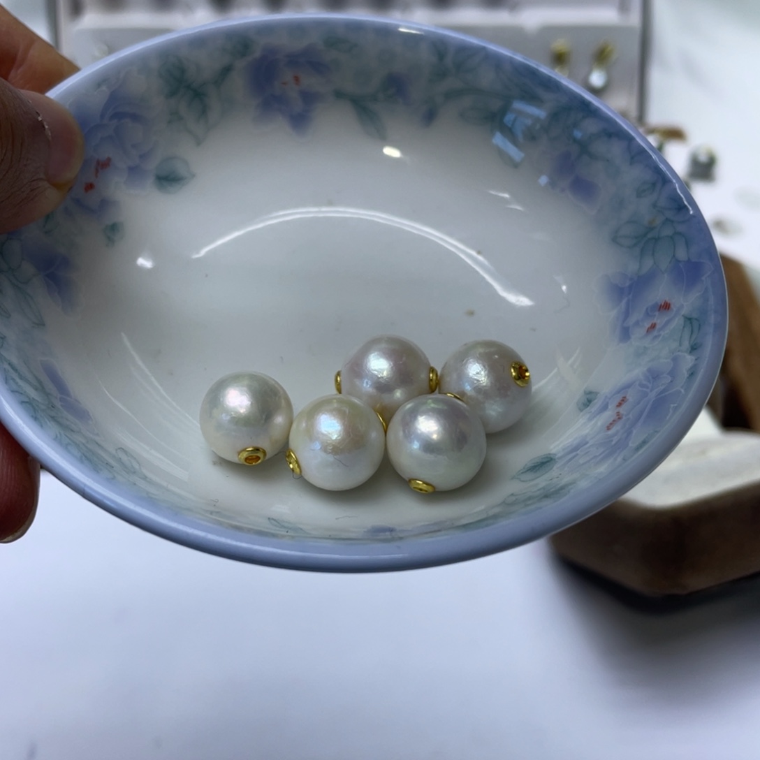 颈饰淡水珍珠未镶嵌随机发一