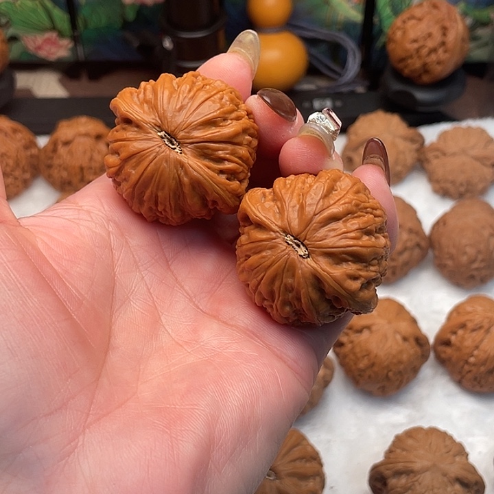 大***力核桃手串/手链铁锤40