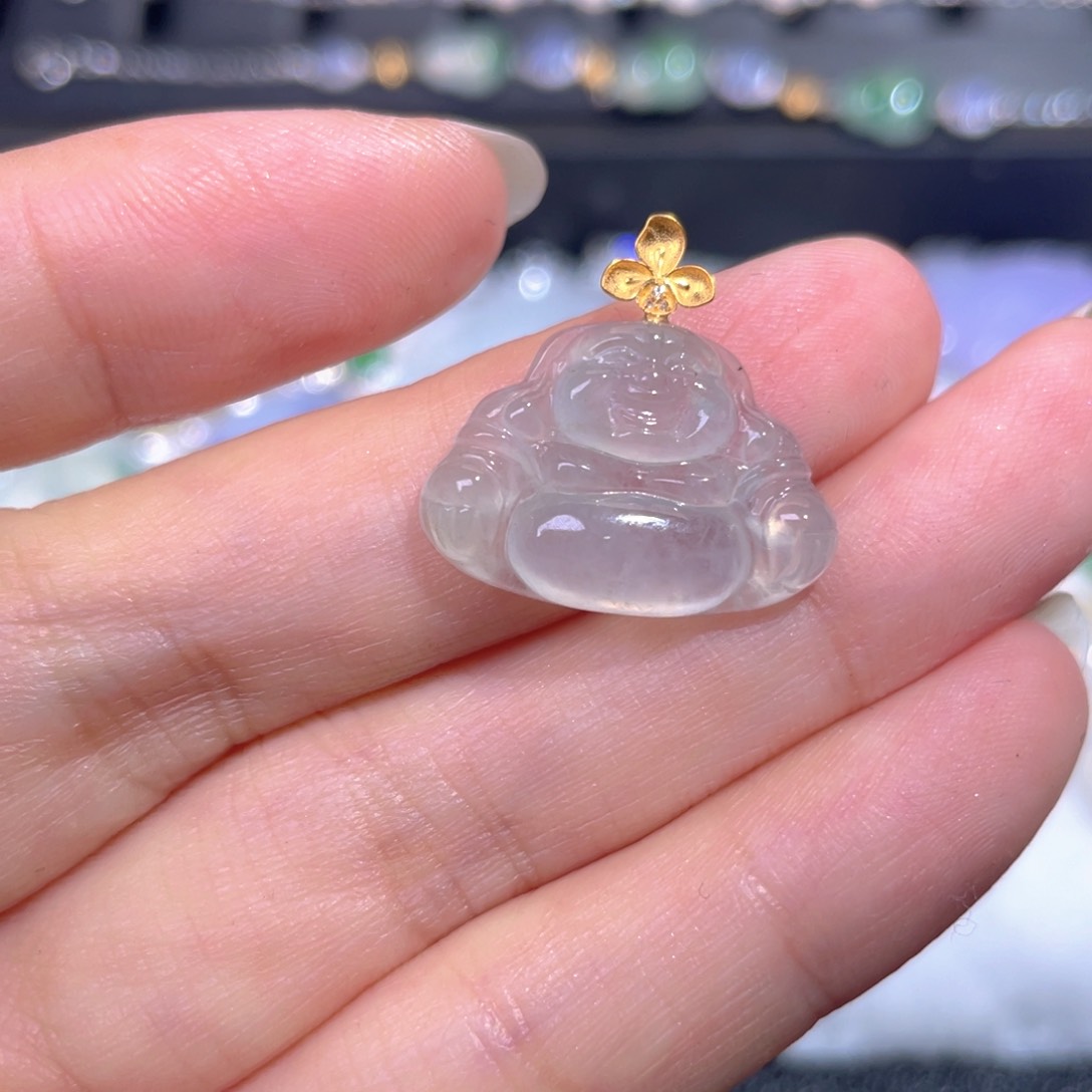 颈饰18K金镶嵌翡翠翡翠