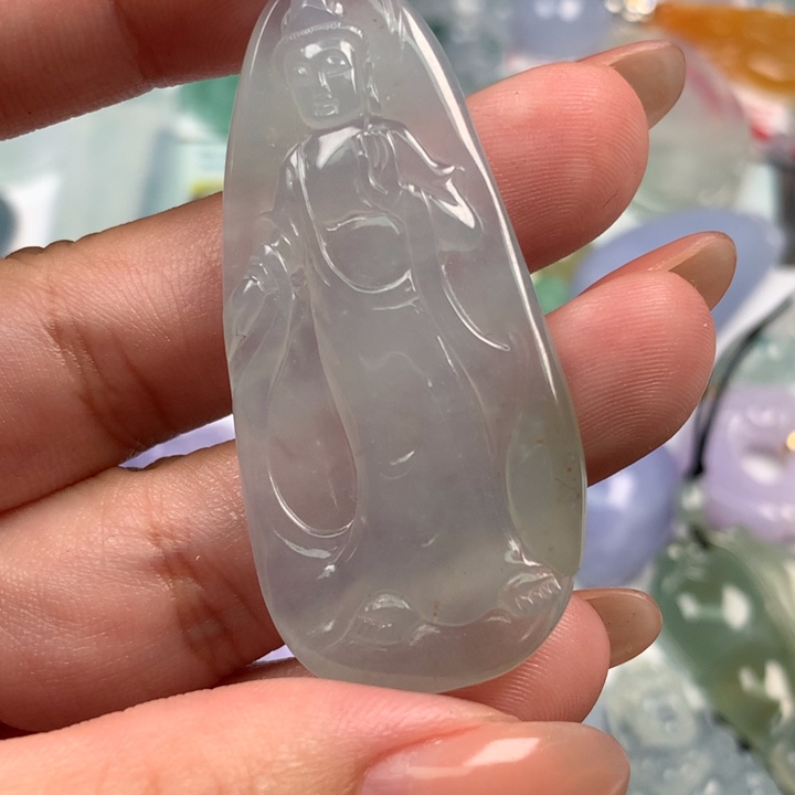 南***枝翡翠未镶嵌颈饰翡翠