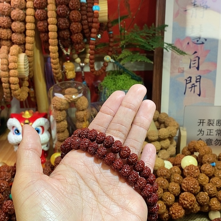 金刚菩提手串106玉华双圈红绿珠款一物一图