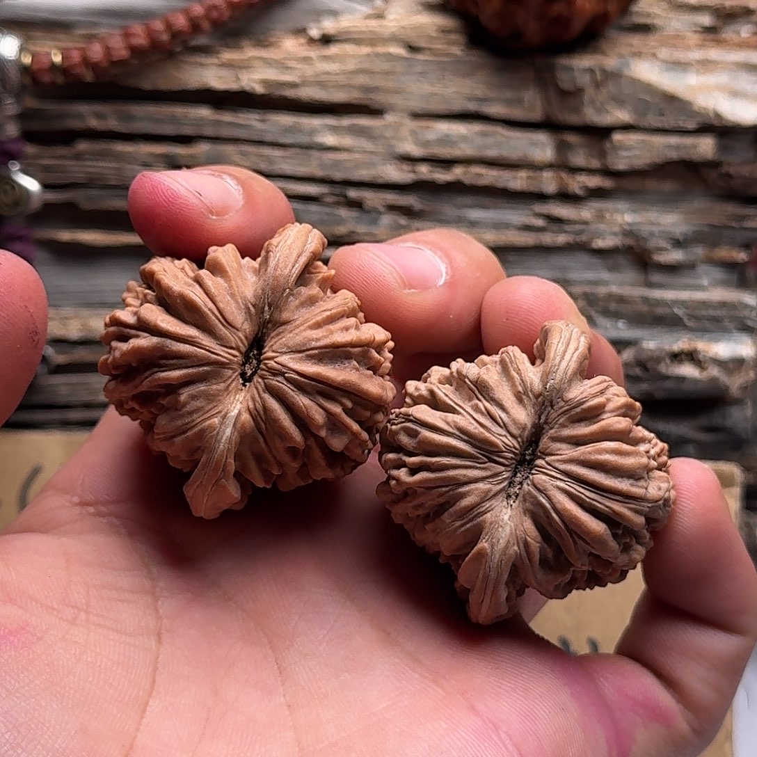 文玩核桃吊坠88888