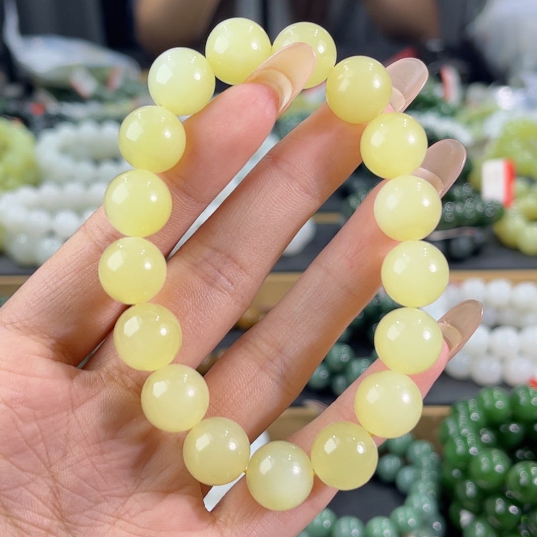 玖****未镶嵌手链和田玉纯天然和田玉12mm新疆且末黄口