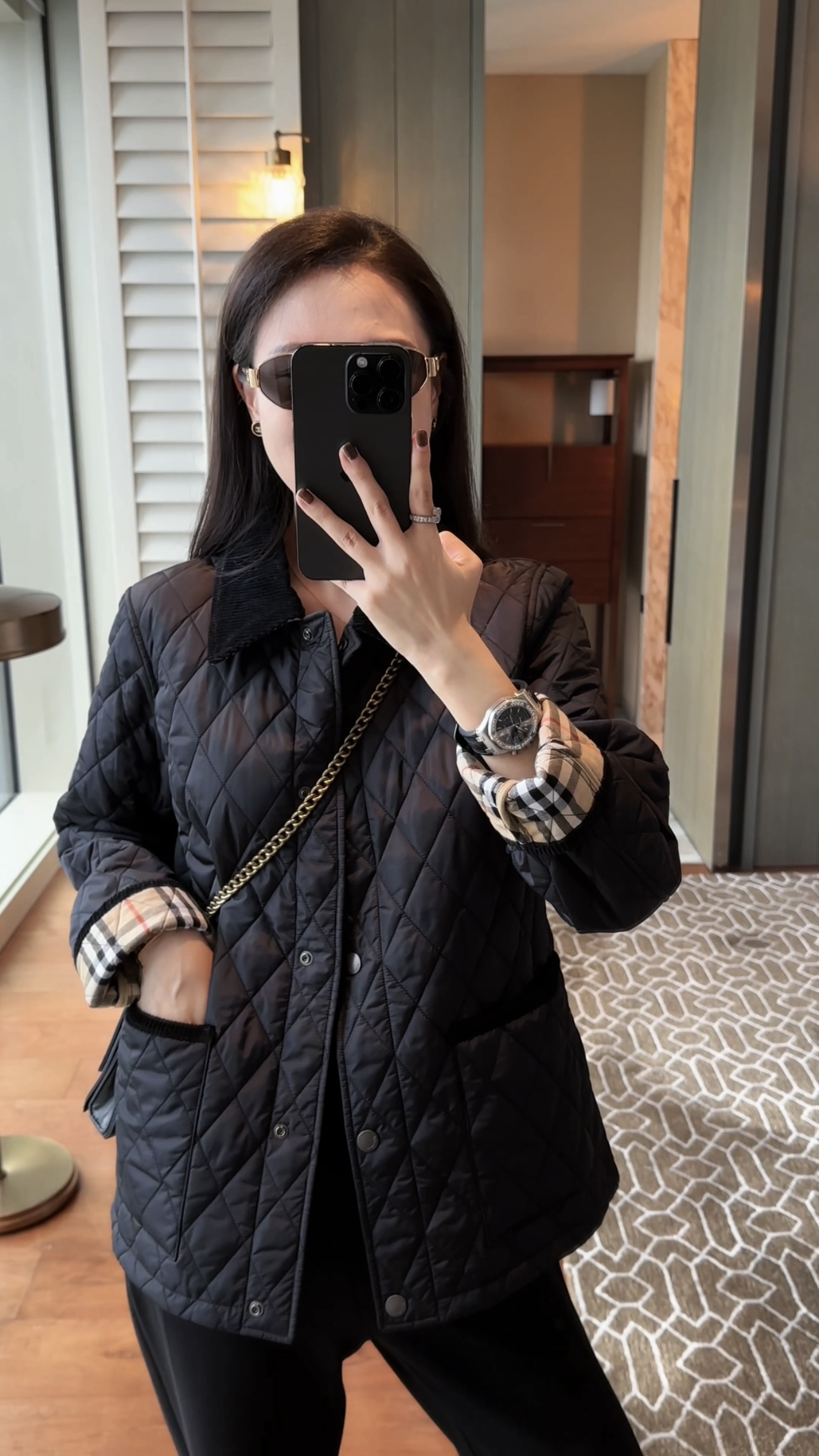 【米卡私服】经典款正肩菱格灯芯绒领棉服