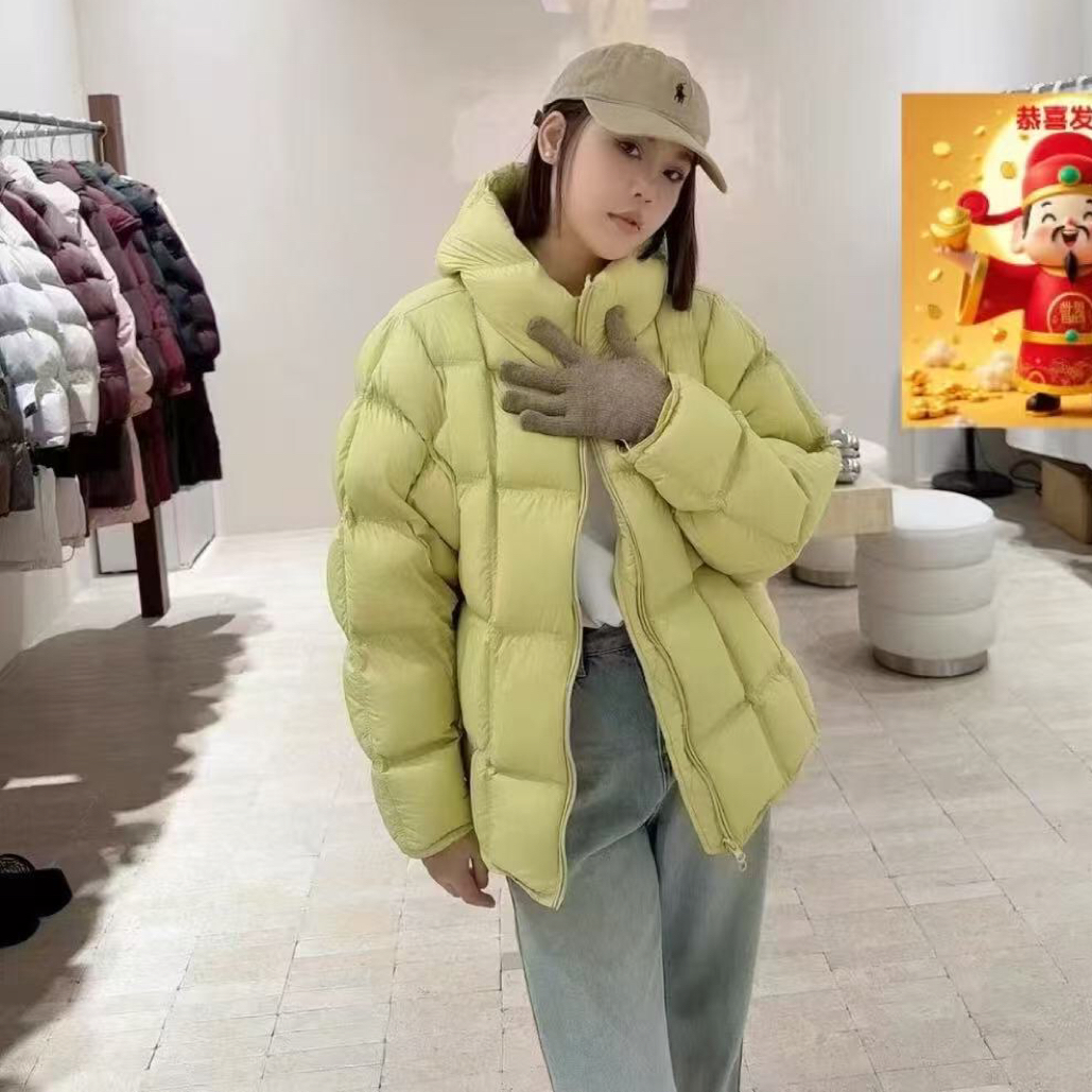 韩版带帽泡芙短款女绒面包服