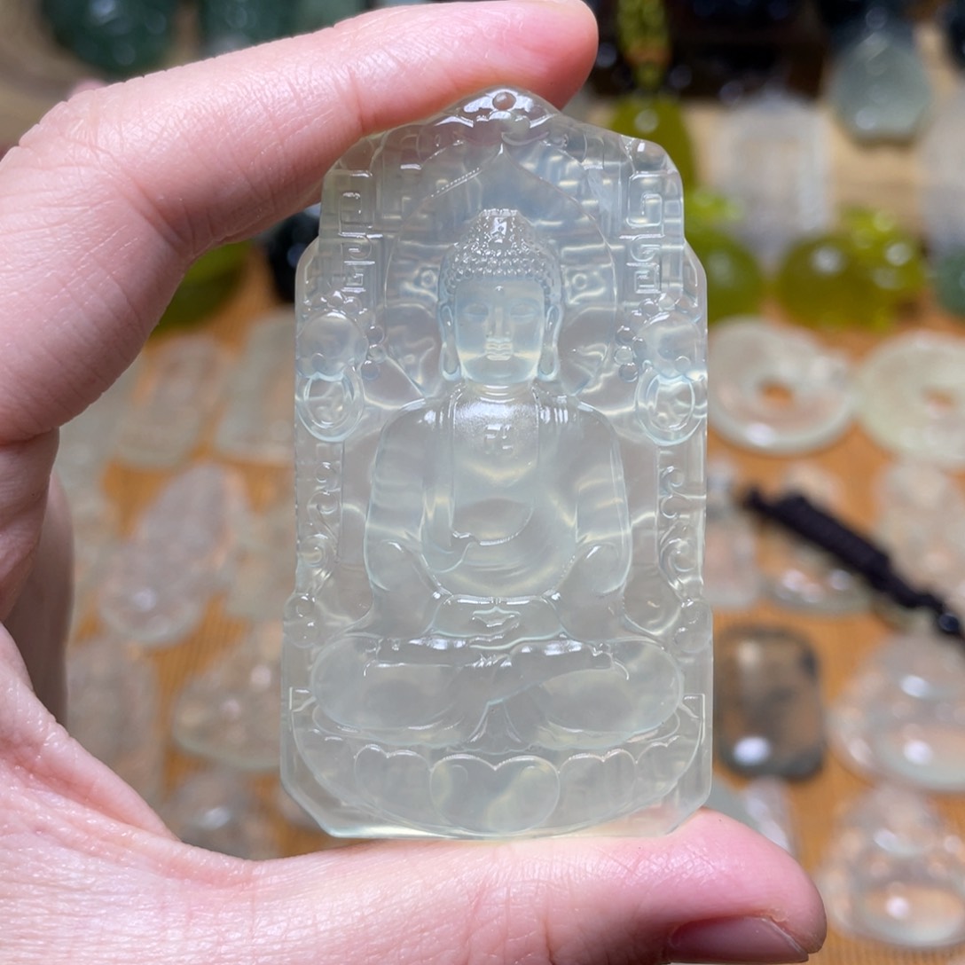 蛇纹石玉吊坠未镶嵌大****v