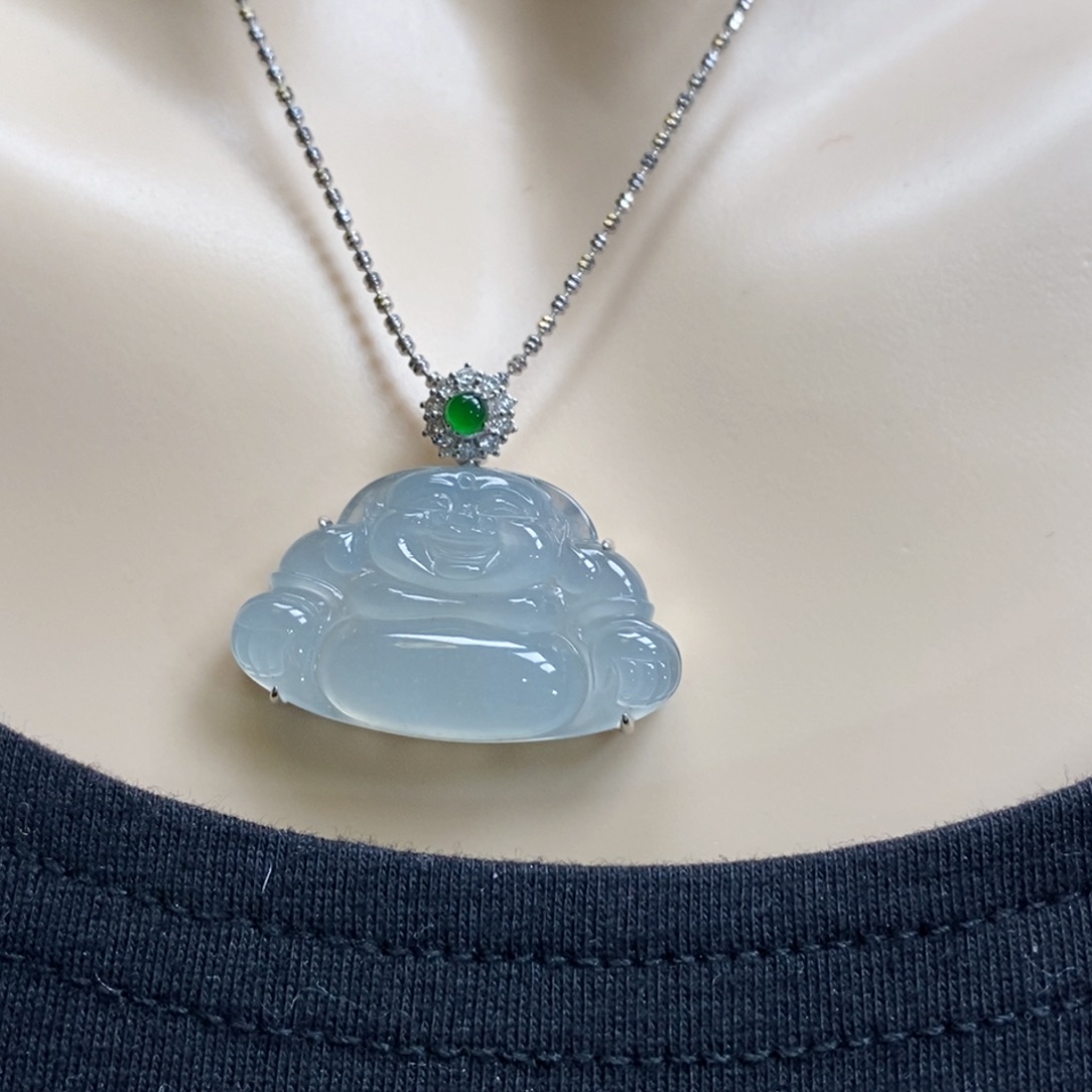 翡翠吊坠(赠链)18K金镶嵌