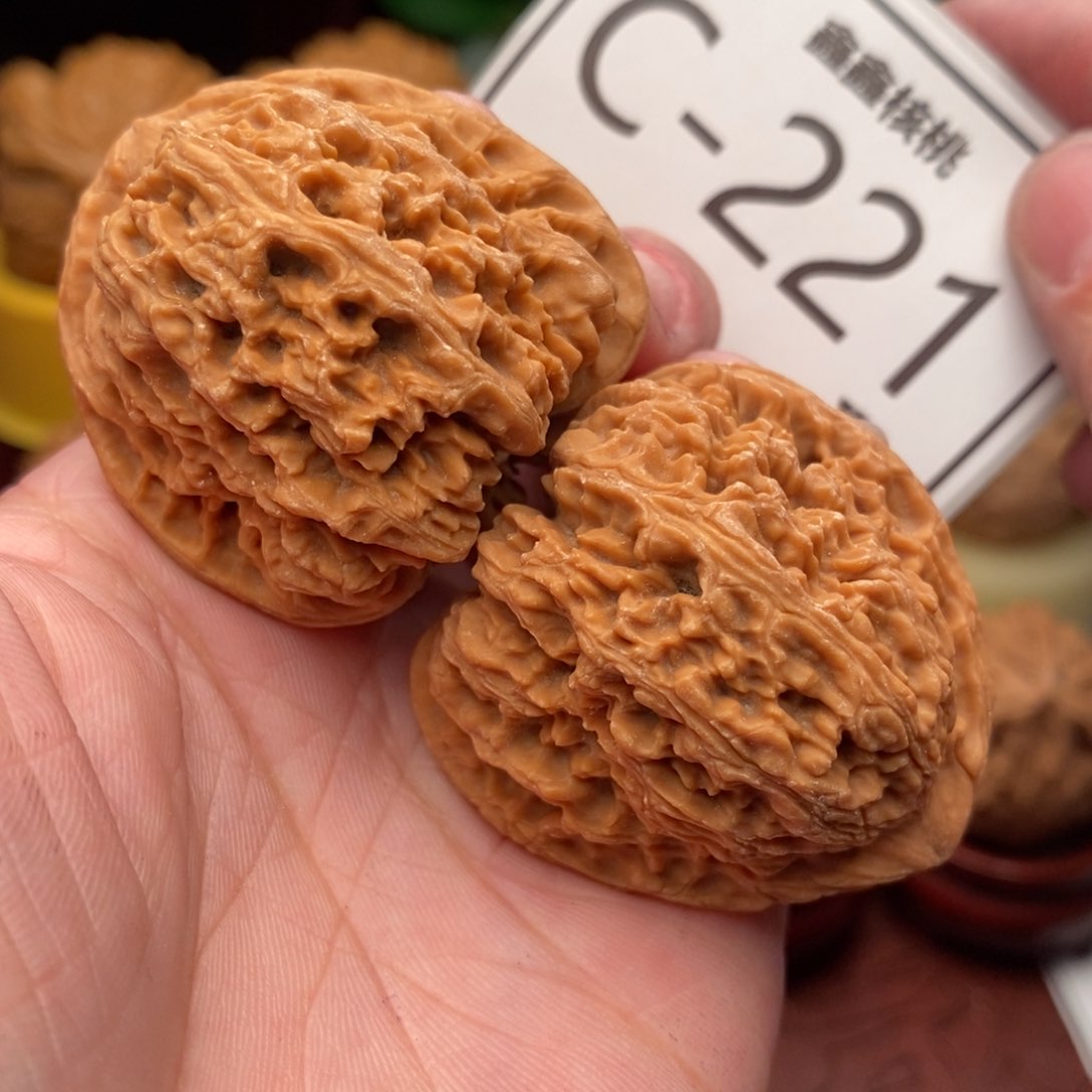 文玩核桃把件南疆39