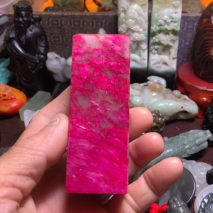 未镶嵌和田玉（糖玉）挂件