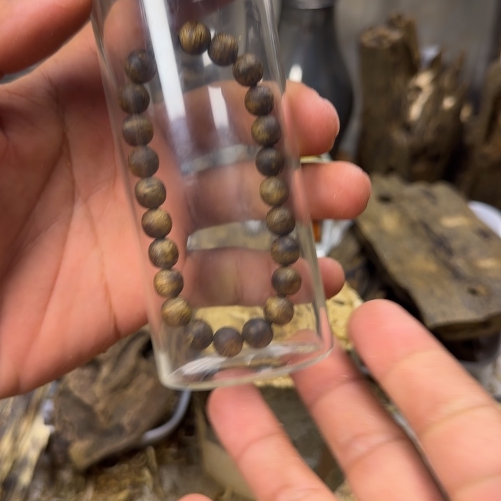 老***志沉香罗门黑棋手串0.8，6克