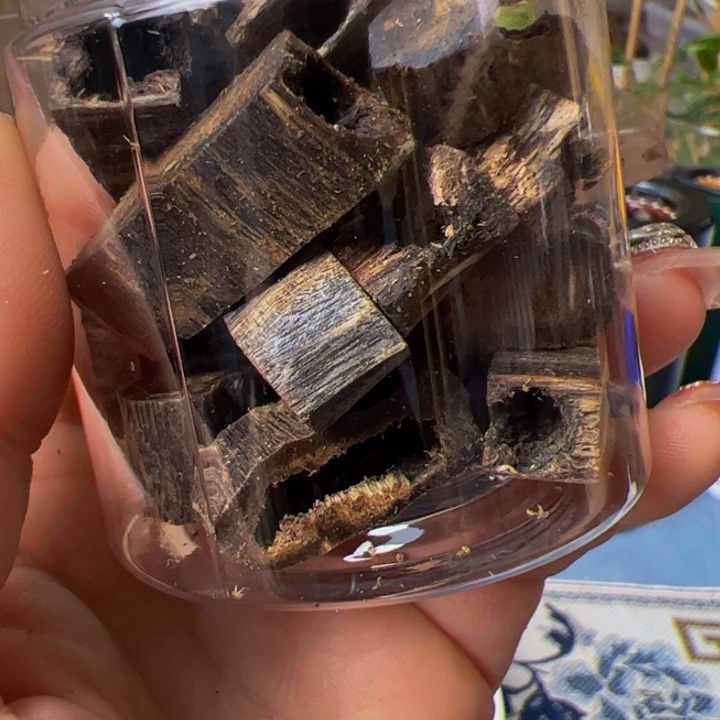 沉香碎屑沉香奇楠黑棋边角老料30克