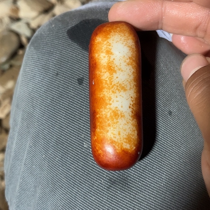 未镶嵌和田玉（糖玉）挂件