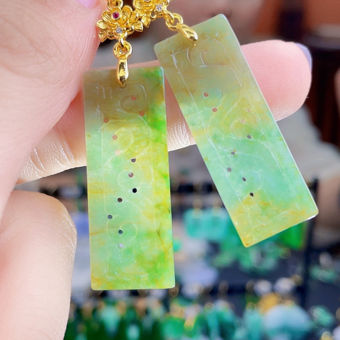 翡翠未镶嵌耳饰饰品