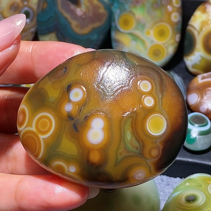 玛瑙/玉髓未镶嵌珠宝奇石10